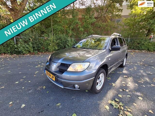 Grijs Occasion 2007 Mitsubishi Outlander Invite+ SUV | € 2.699 (Eerlijke prijs) - Afbeelding 1/4