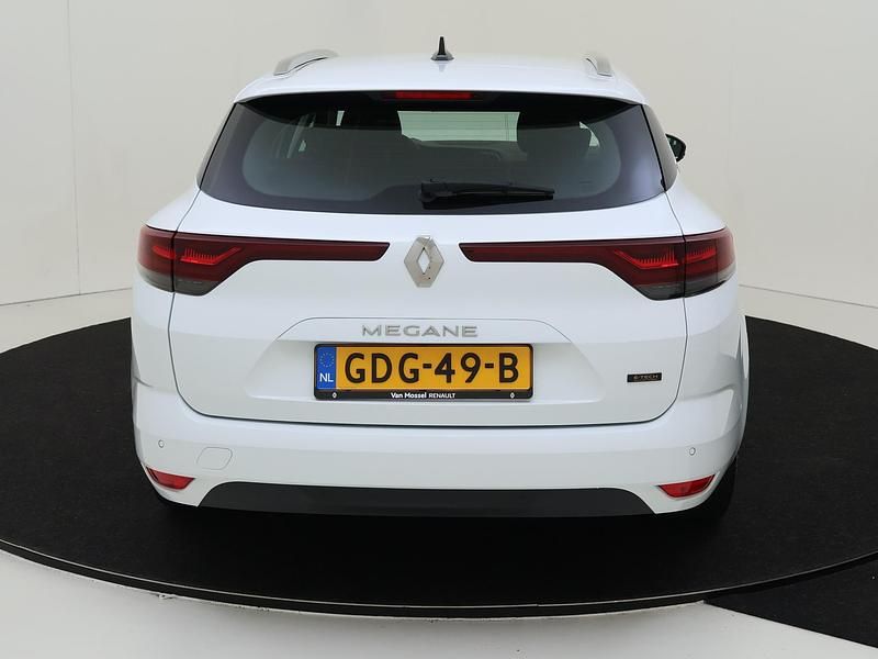 Occasion Renault Megane E-Tech Equilibre 158 PK (116 kW) 2024 Wit Stationwagen
