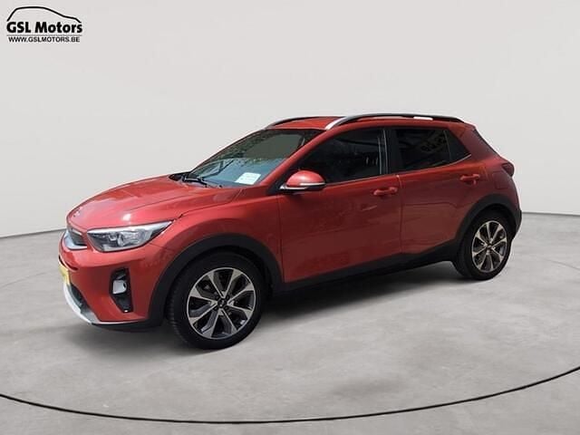 Rood Gebruikt 2020 Kia Stonic 2 SUV | € 11.900 (Eerlijke prijs) - Afbeelding 1/4