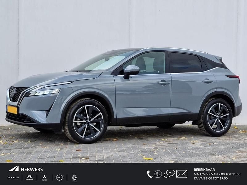 Grijs Gebruikt 2024 Nissan Qashqai Tekna SUV | € 30.885 (Goede deal) - Afbeelding 1/4