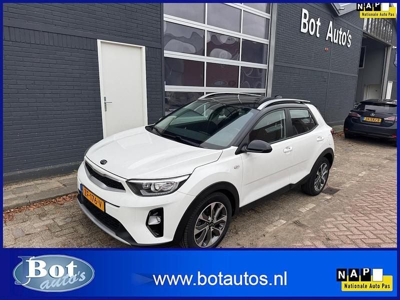 Wit Gebruikt 2019 Kia Stonic SUV | € 13.950 (Eerlijke prijs) - Afbeelding 1/4