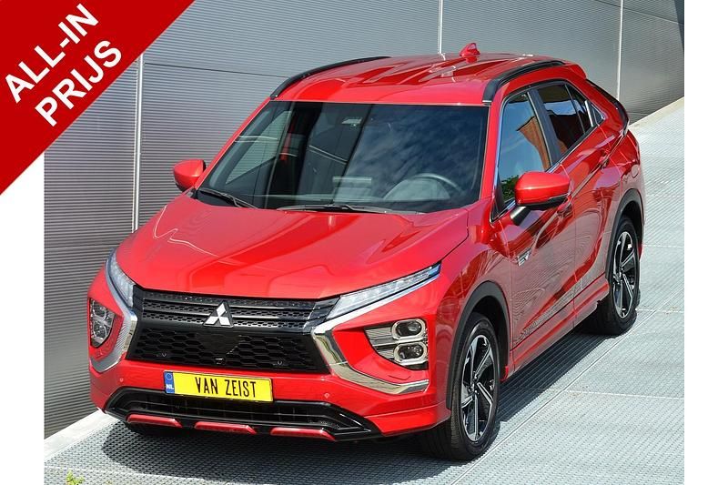Rood Gebruikt 2024 Mitsubishi Eclipse SUV | € 29.950 (Eerlijke prijs) - Afbeelding 1/3