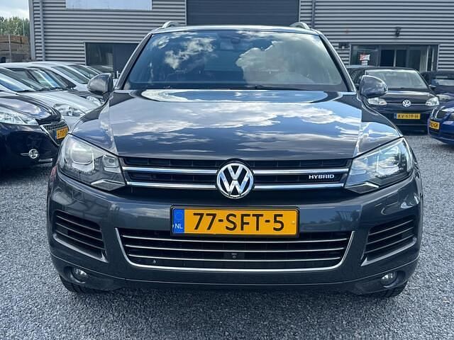 Occasion VW Touareg Highline 333 PK (244 kW) 2011 Grijs SUV