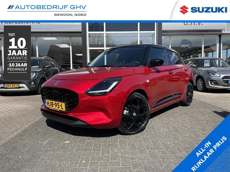 Occasion Suzuki Swift 82 PK (60 kW) 2025 Rood, metallic lak Hatchback