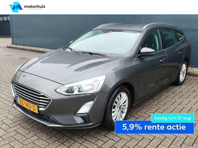 Grijs Gebruikt 2019 Ford Focus Business Edition Stationwagen | € 15.930 (Goede deal) - Afbeelding 1/4