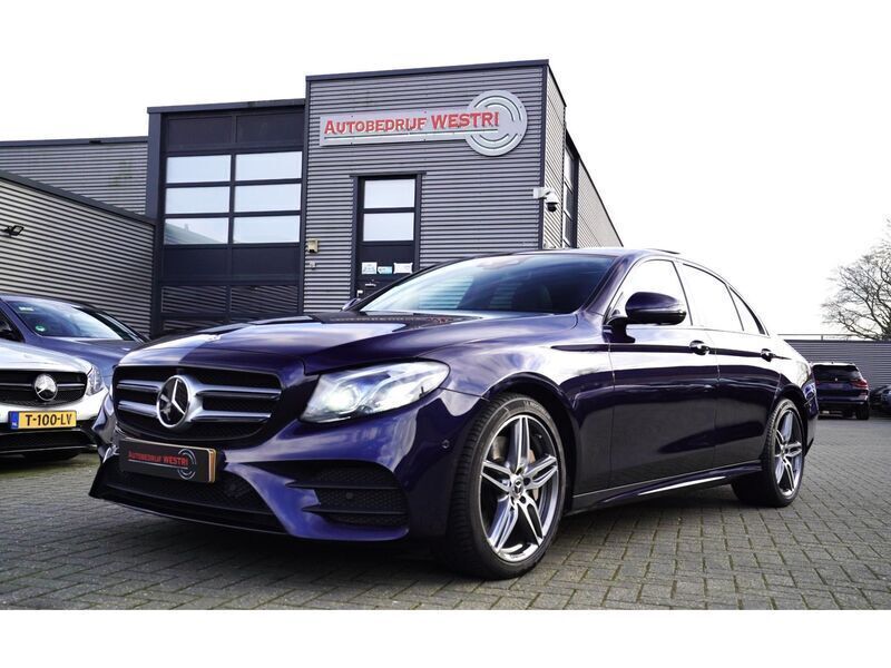 Blauw Gebruikt 2020 Mercedes E350 Sedan | € 36.795 (Eerlijke prijs) - Afbeelding 1/4