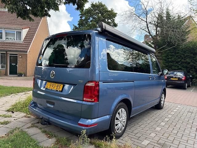 Occasion VW California Coast 150 PK (110 kW) 2017 Blauw (metallic) Van