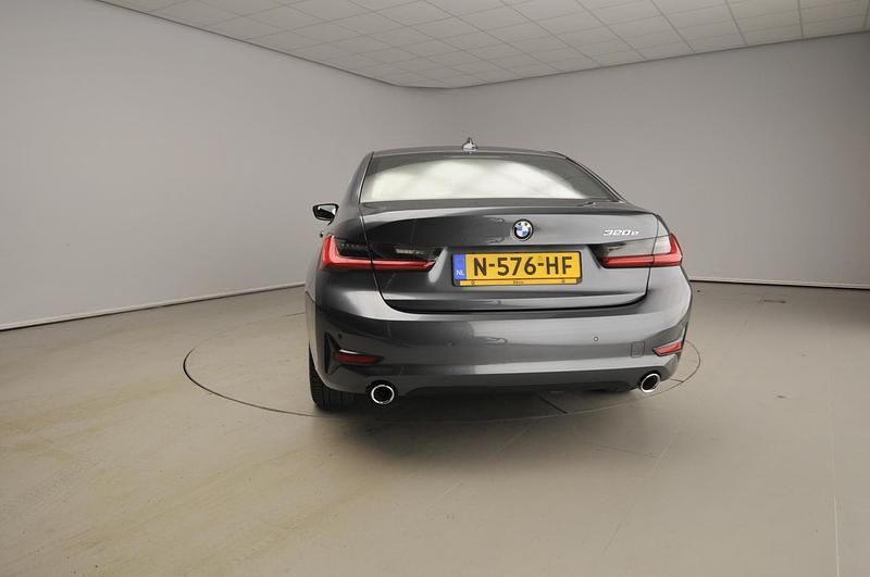 Occasion BMW 320e Comfort Edition 204 PK (150 kW) 2021 Grijs Sedan