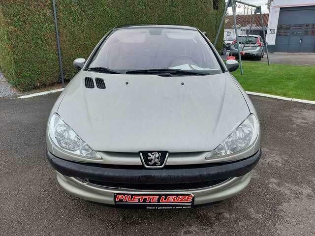 Occasion Peugeot 206 75 PK (55 kW) 2004 Grijs Sedan