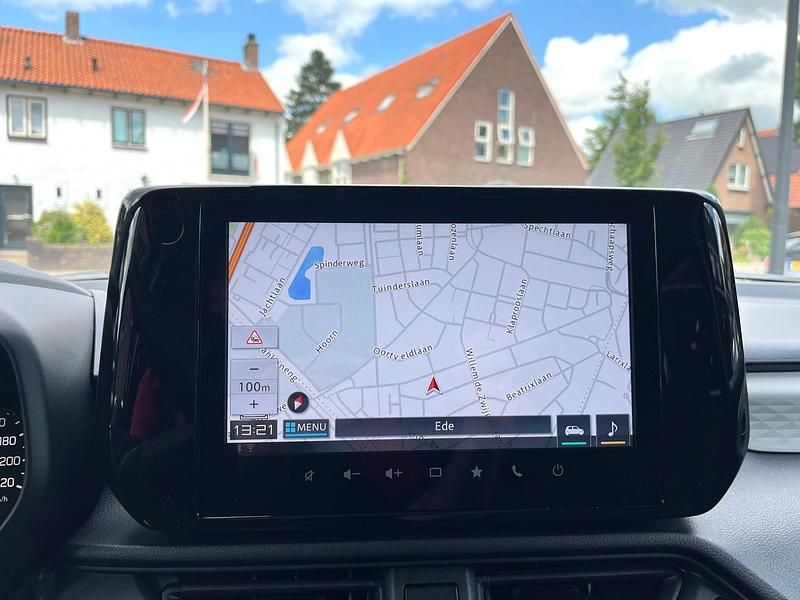 Occasion Suzuki Swift Style 83 PK (61 kW) 2025 Rood Hatchback