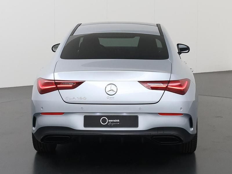 Nieuw Mercedes CLA180 Business 136 PK (100 kW) 2025 Zilver Sedan