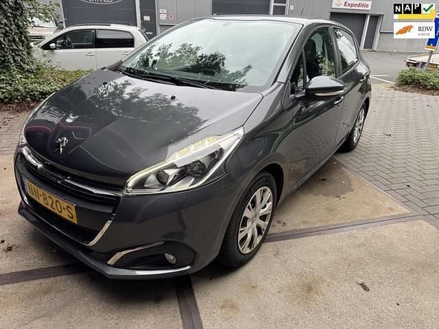 Grijs Gebruikt 2017 Peugeot 208 Hatchback | € 6.950 (Super prijs) - Afbeelding 1/4