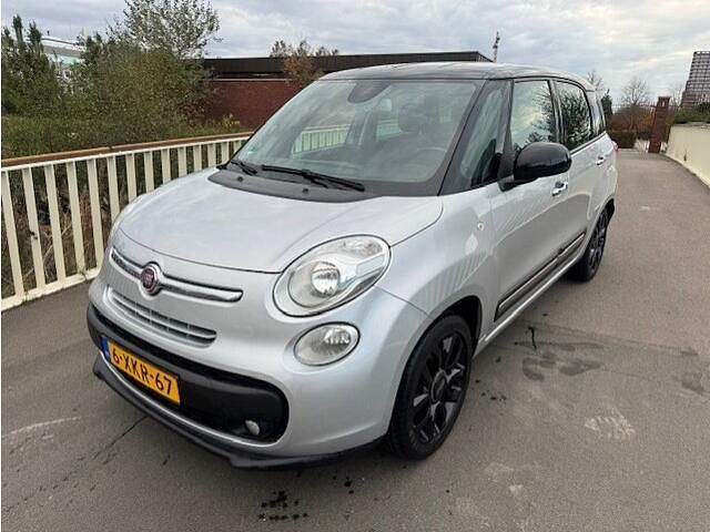 Grijs Gebruikt 2014 Fiat 500L Living MPV | € 6.750 (Eerlijke prijs) - Afbeelding 1/4