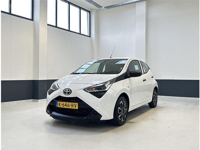 Occasion Toyota Aygo 72 PK (52 kW) 2021 Wit Hatchback