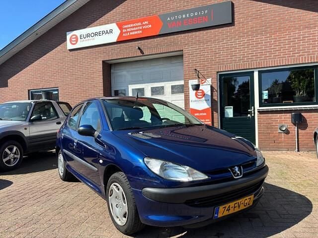 Blauw Gebruikt 2000 Peugeot 206 | € 975 (Eerlijke prijs) - Afbeelding 1/4