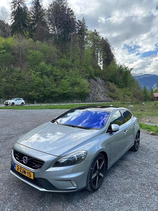 Occasion Volvo V40 190 PK (139 kW) 2014