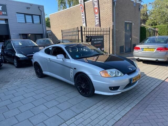 Occasion Hyundai Coupé Sport 105 PK (77 kW) 2005 Grijs Coupé