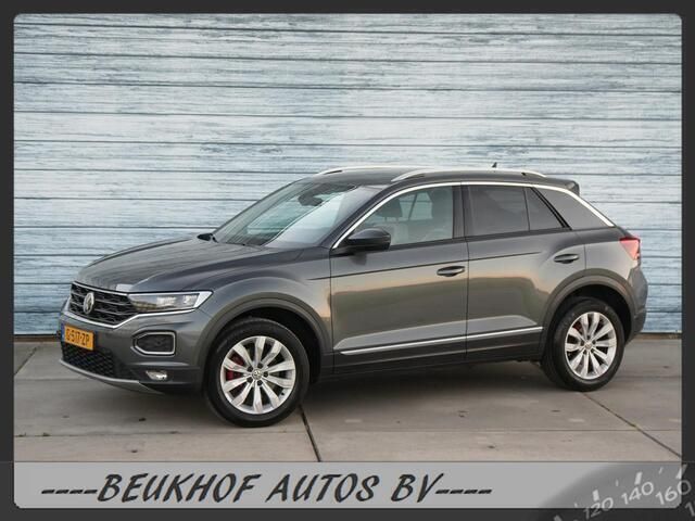 Grijs Gebruikt 2020 VW T-Roc Sport SUV | € 23.950 (Eerlijke prijs) - Afbeelding 1/4