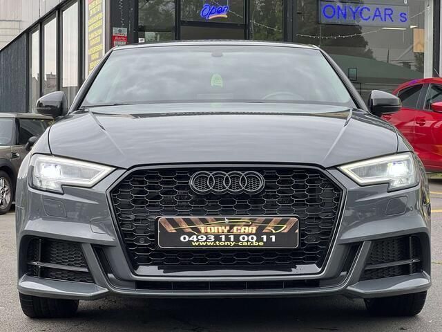 Grijs Occasion 2020 Audi A3 Sport Sedan | € 20.999 (Super prijs) - Afbeelding 1/4
