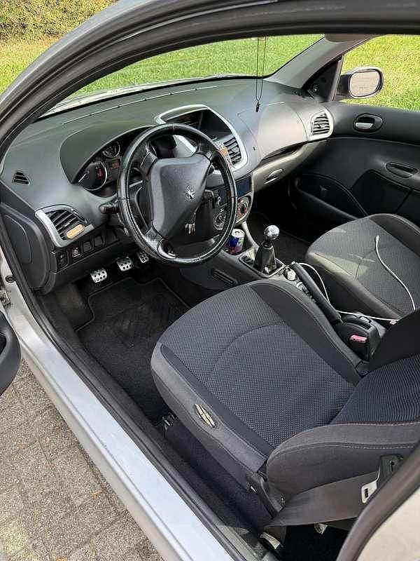 Occasion Peugeot 206+ 75 PK (55 kW) 2009 Grijs Hatchback