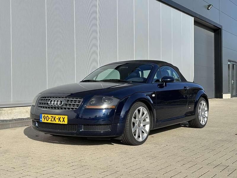 Blauw Occasion 2003 Audi TT Cabriolet | € 4.199 (Super prijs) - Afbeelding 1/4