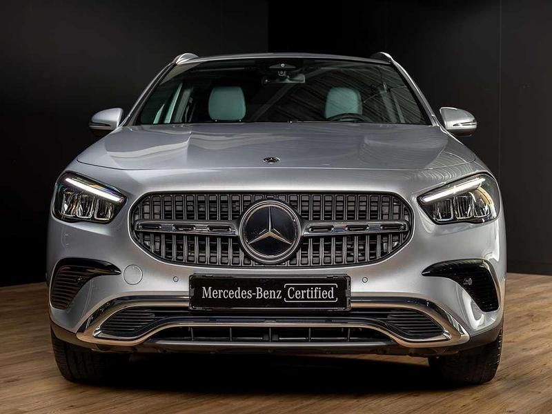 Nieuw Mercedes GLA250 Business 163 PK (119 kW) 2025 Zilver SUV