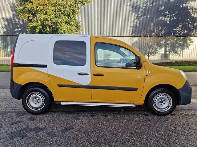 Occasion Renault Kangoo 86 PK (63 kW) 2009 Geel Van