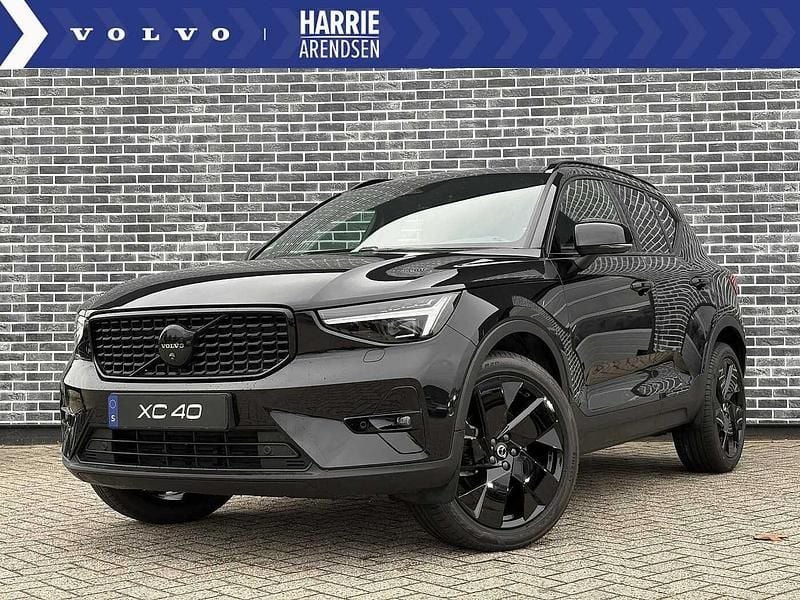 Gebruikt 2022 Volvo XC40 Plus SUV | € 46.394 (Duur) - Afbeelding 1/4