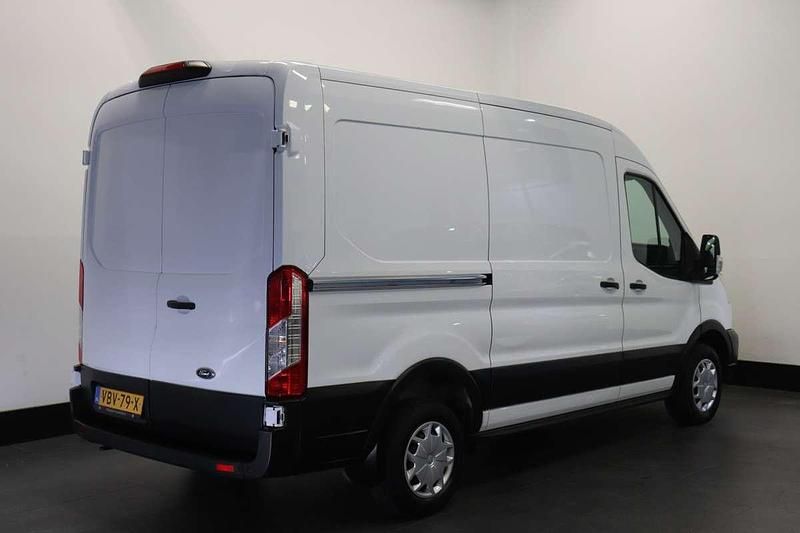 Occasion Ford Transit 107 PK (78 kW) 2019 Wit Van