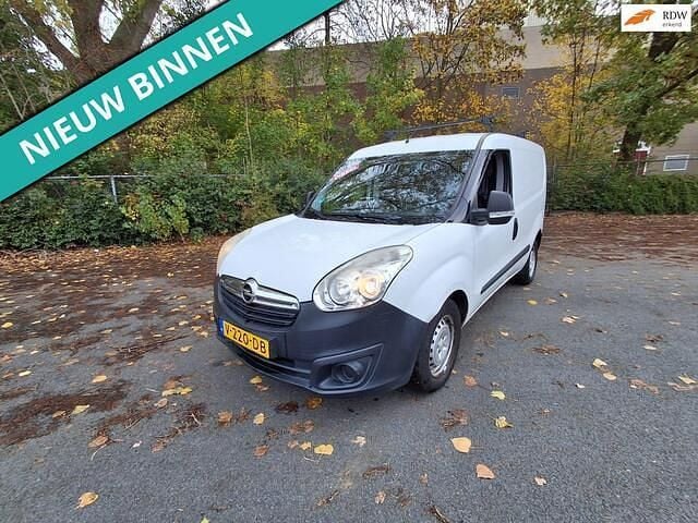 Wit Gebruikt 2016 Opel Combo Edition Van | € 4.749 (Eerlijke prijs) - Afbeelding 1/4