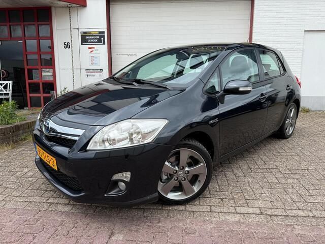 Occasion Toyota Auris Executive 99 PK (72 kW) 2012 Grijs Hatchback