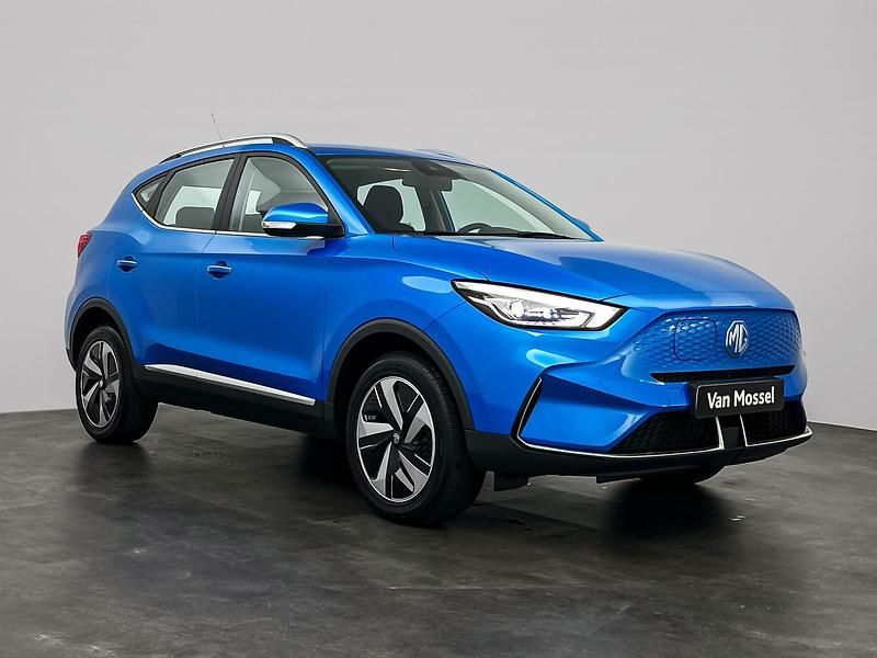 Nieuw MG ZS Comfort 130 kW (177 PK) 2025 Rood Sedan