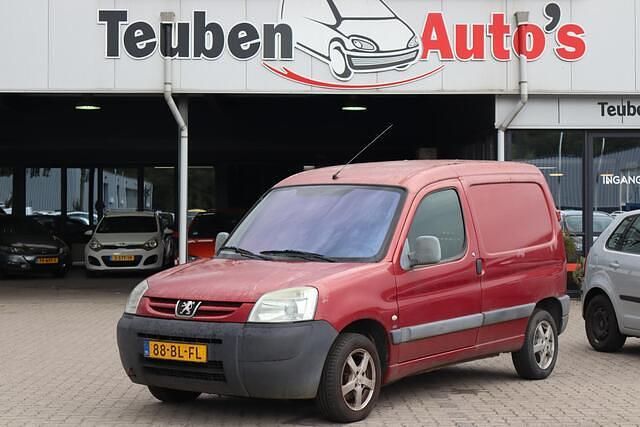 Rood Gebruikt 2004 Peugeot Partner Avantage Van | € 1.395 (Goede deal) - Afbeelding 1/4