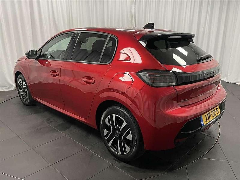 Occasion Peugeot 208 Allure 101 PK (74 kW) 2024 Rood Hatchback
