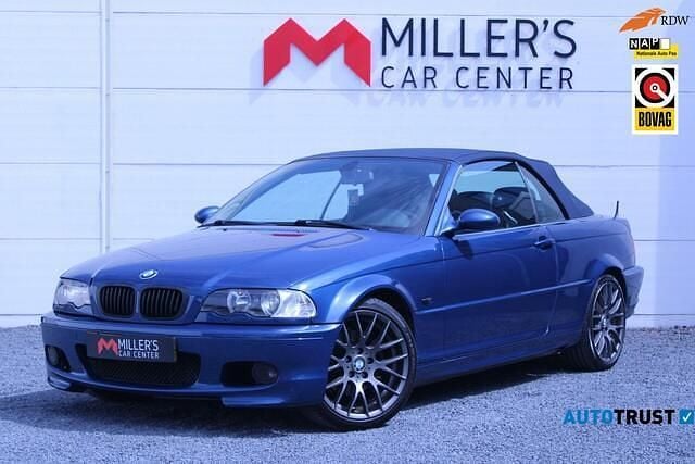 Blauw, metallic lak Gebruikt 2000 BMW 323 Cabriolet Executive Cabriolet | € 6.950 (Eerlijke prijs) - Afbeelding 1/4
