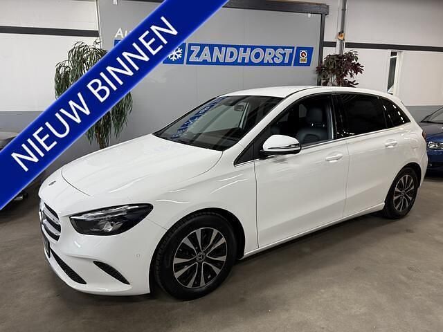 Occasion Mercedes B200 Business 165 PK (121 kW) 2020 Wit MPV