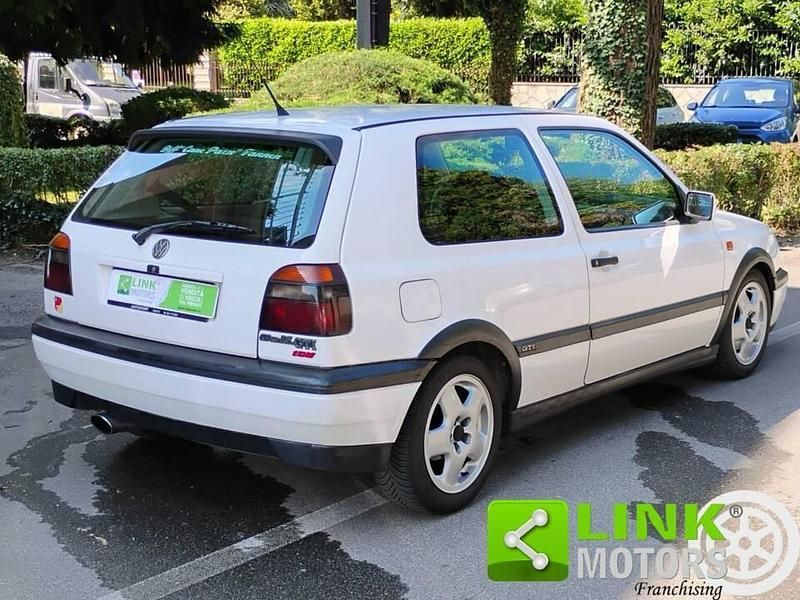 Wit Gebruikt 1994 VW Golf III GTI Sedan | € 8.900 - Afbeelding 1/4