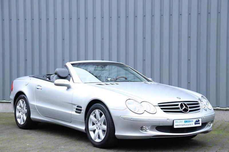 Zilver (metallic) Occasion 2004 Mercedes 350 Cabriolet | € 28.500 (Duur) - Afbeelding 1/4