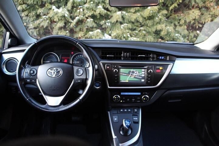 Occasion Toyota Auris Hybrid 2015 Blauw Hatchback