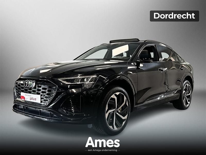 Nieuw 2025 Audi Q8 e-tron SUV | € 72.995 - Afbeelding 1/4