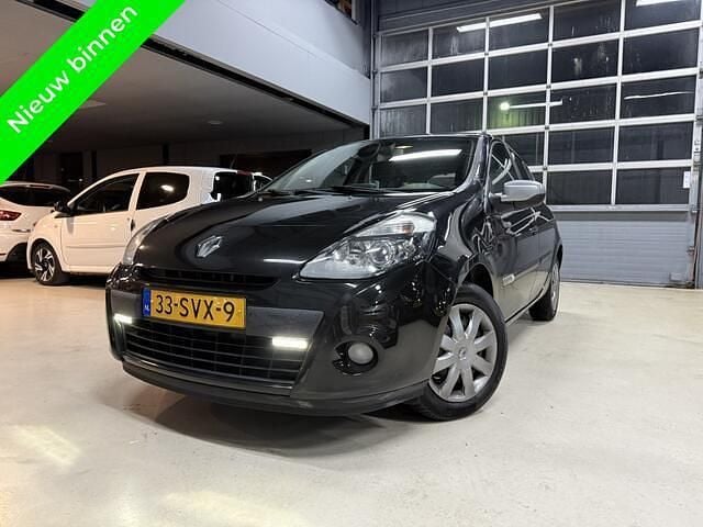 Occasion Renault Clio II Night&Day 89 PK (65 kW) 2011 Zwart Hatchback
