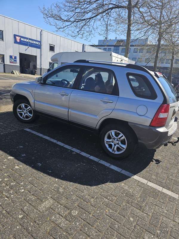 Gebruikt 2006 Kia Sportage EX SUV | € 3.200 (Eerlijke prijs) - Afbeelding 1/4