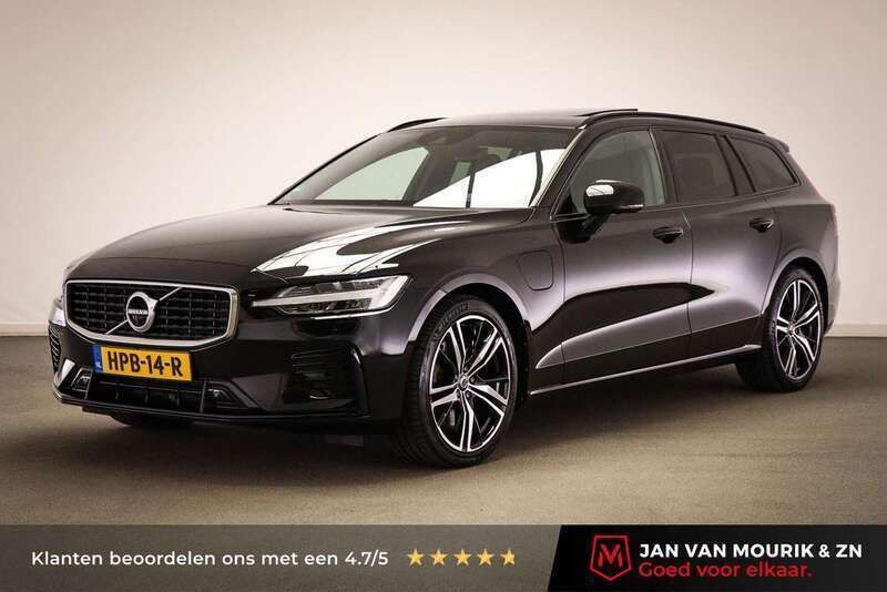 Zwart Gebruikt 2020 Volvo V60 R-Design Stationwagen | € 30.900 (Eerlijke prijs) - Afbeelding 1/4