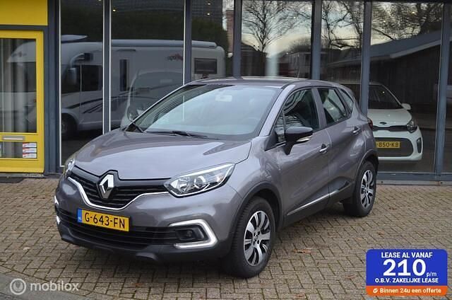 Grijs Gebruikt 2017 Renault Captur Zen SUV | € 12.450 (Eerlijke prijs) - Afbeelding 1/3