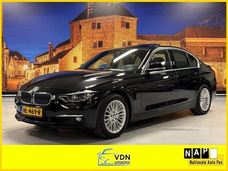 Zwart Gebruikt 2015 BMW 330 Luxury Line Sedan | € 12.950 (Duur) - Afbeelding 1/4