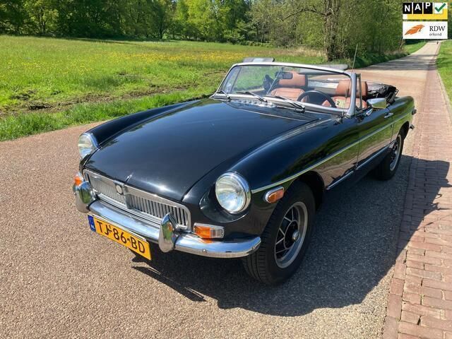 Zwart Gebruikt 1979 MG B Cabriolet | € 10.500 - Afbeelding 1/4