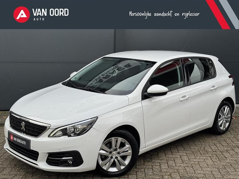 Wit Gebruikt 2020 Peugeot 308 Allure Hatchback | € 11.420 (Eerlijke prijs) - Afbeelding 1/4