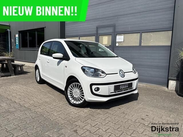 Wit Gebruikt 2015 VW up! high up! Hatchback | € 7.100 (Goede deal) - Afbeelding 1/4
