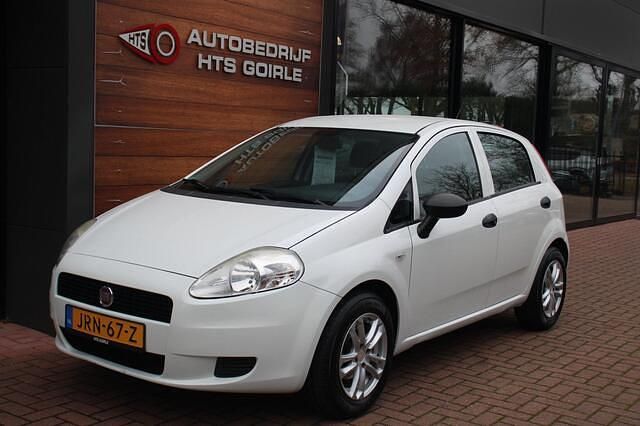 Wit Gebruikt 2012 Fiat Punto Evo Pop Hatchback | € 3.950 (Eerlijke prijs) - Afbeelding 1/4