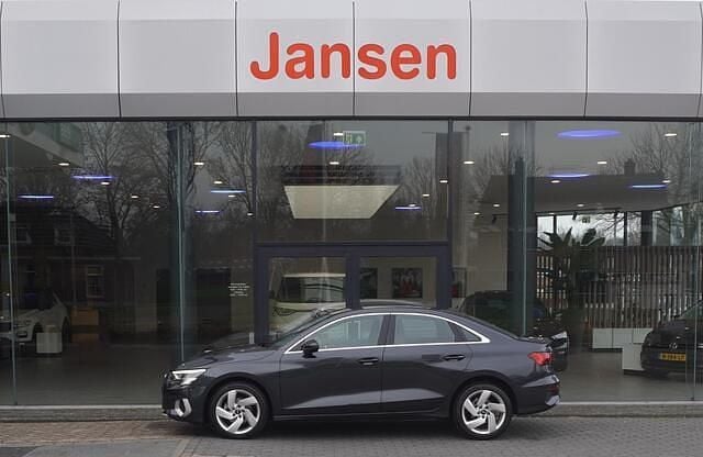 Occasion Audi A3 Advanced 110 PK (80 kW) 2023 Grijs Sedan